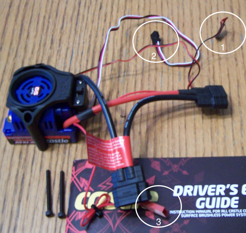 Help needed identifying the 3 plugs from ESC